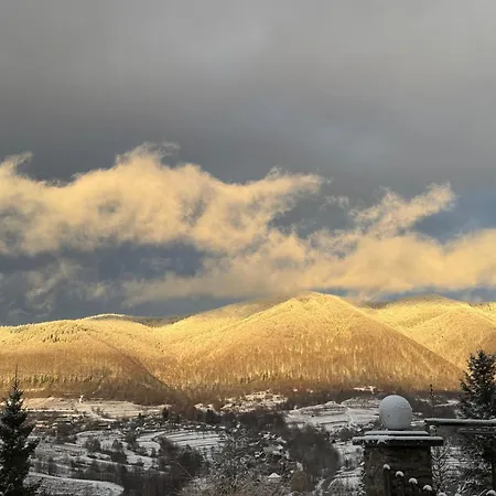 Hotel Perlyna Krasiyi 3*